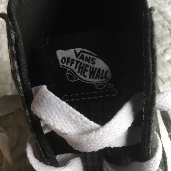 Vans Sneakers Womens High Top Black White Plaid Canvas with UV Beads Size 10 - Picture 6 of 6